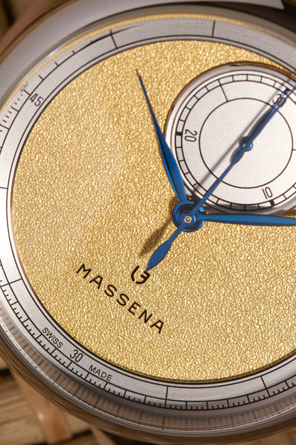 Le Chronographe Monopoussoir Louis Erard x Massena LAB - Gold