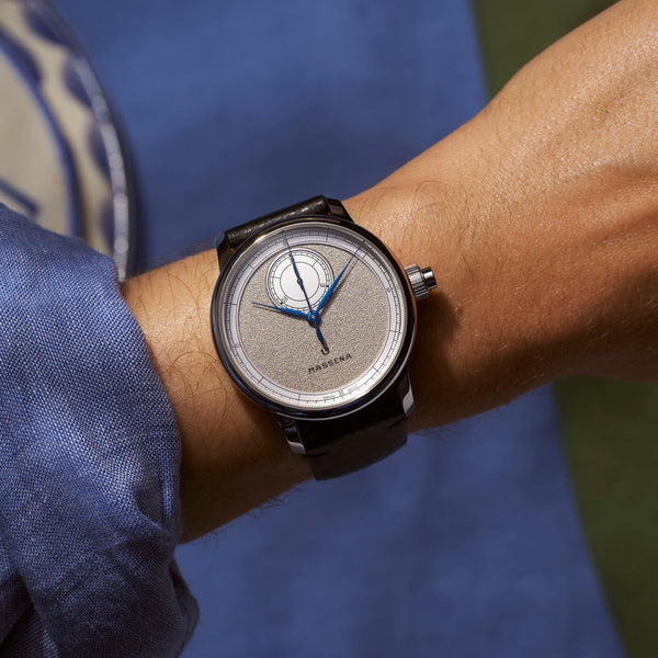 Hands-on Le Chronographe Monopoussoir Louis Erard x Massena LAB