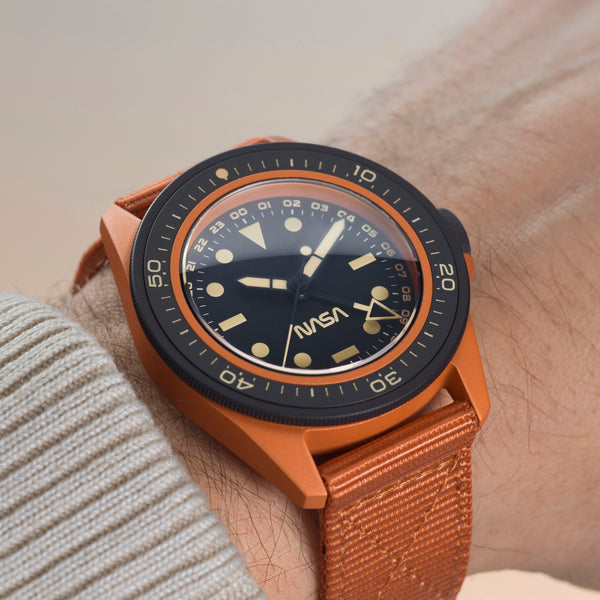 Unimatic’s Retro-Futuristic Space Watch Aims to Go Back to the Moon