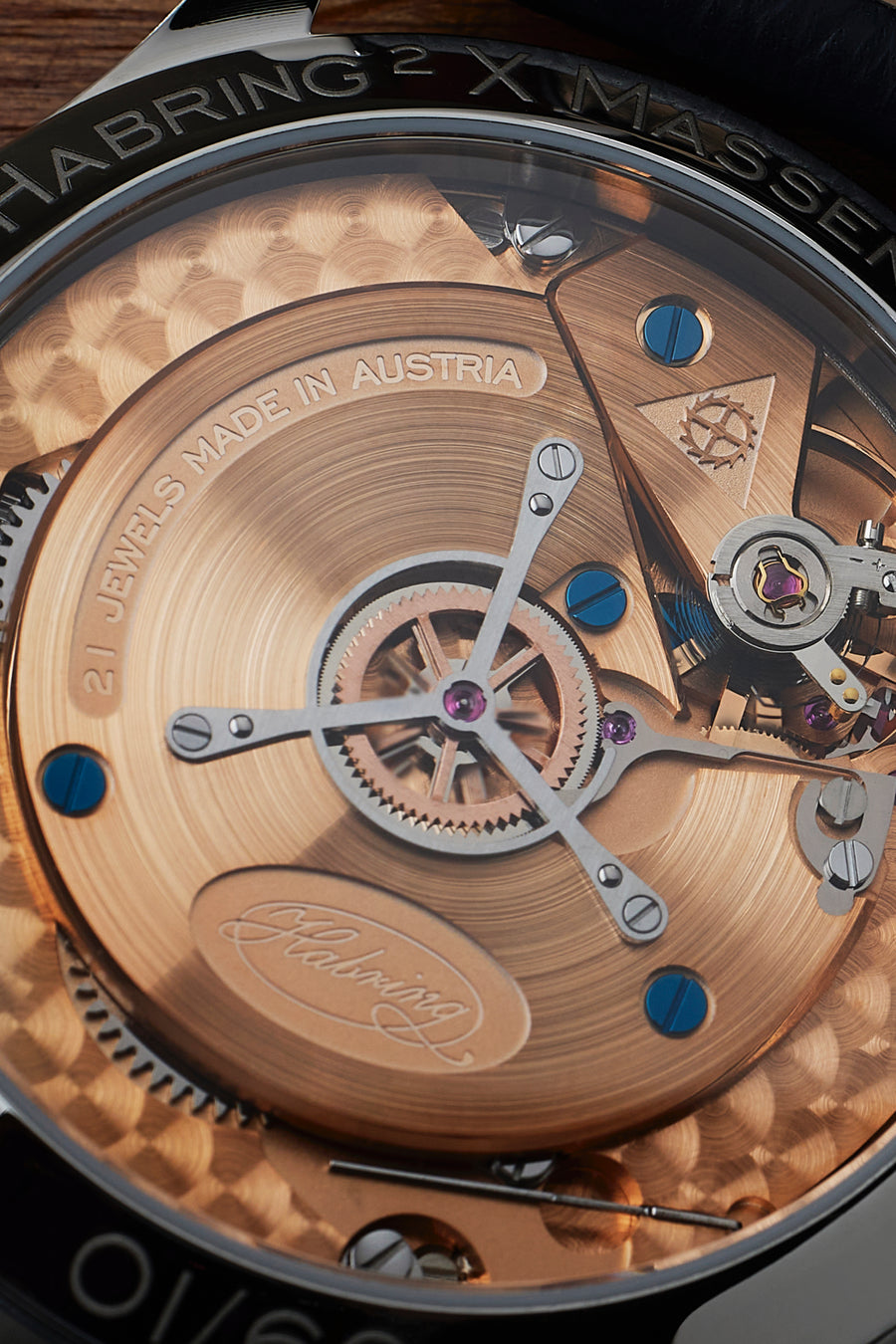 The Massena LAB x Habring² ERWIN LAB03 is powered by the  Habring²  caliber A11MS hand-wound movement.